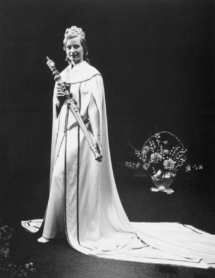 1972-73 Eileen Bonin