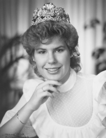 1983-84 Cheryl Hankewich